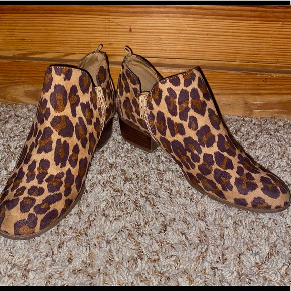 Cheetah Print Ankle Boots - Picture 1 of 2